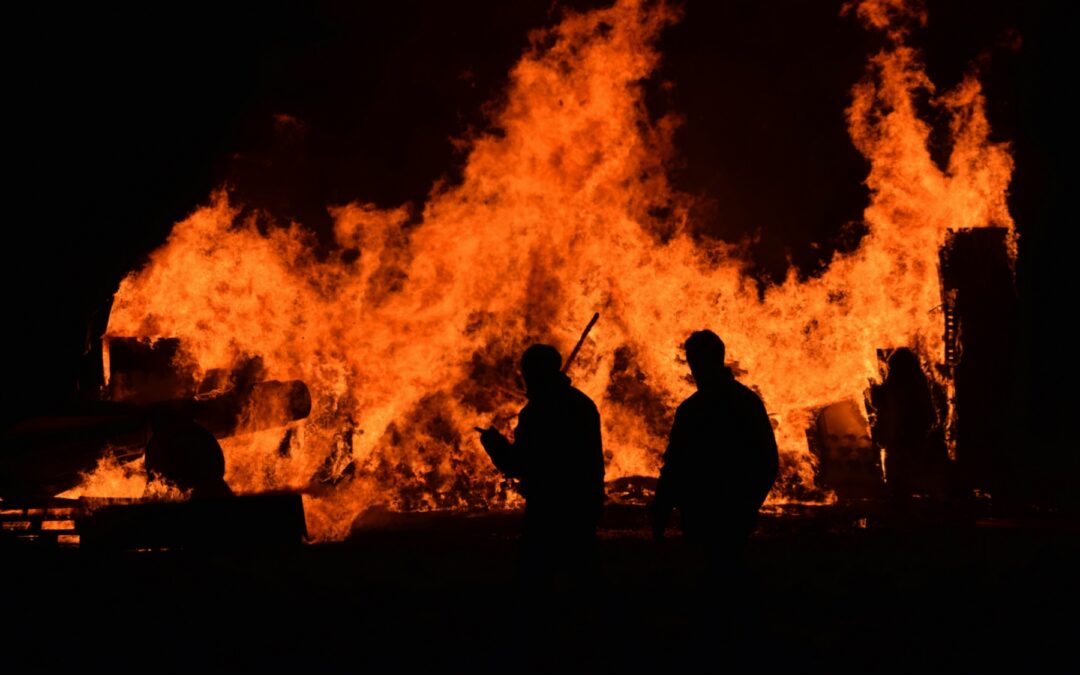 Escaping the Fear Trap: What We Can Learn from Wildfire Fighters About Leading Through Uncertainty